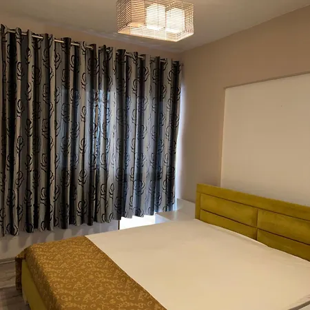 Apartment Cozy In Komuna E Parisit, Tirana